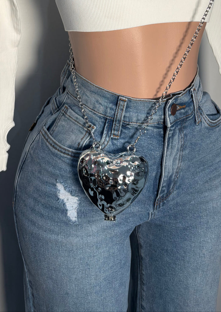 SILVER HEART CLUTH COIN PURSE